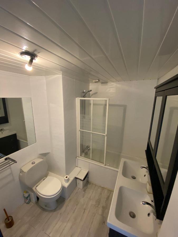 Chambre Calme Massy  Luaran gambar